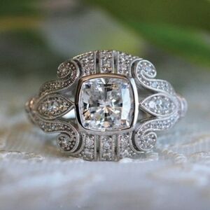 Women's Size 9 925 Silver Filled White Sapphire Ring